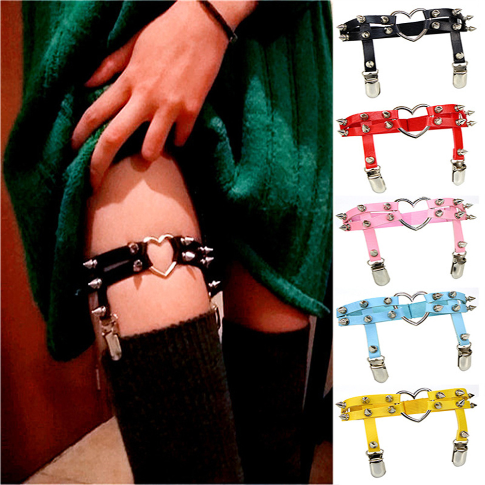 1 stks Vrouwen Punk Goth Hart  - Garter Belt Set recensie en prijs