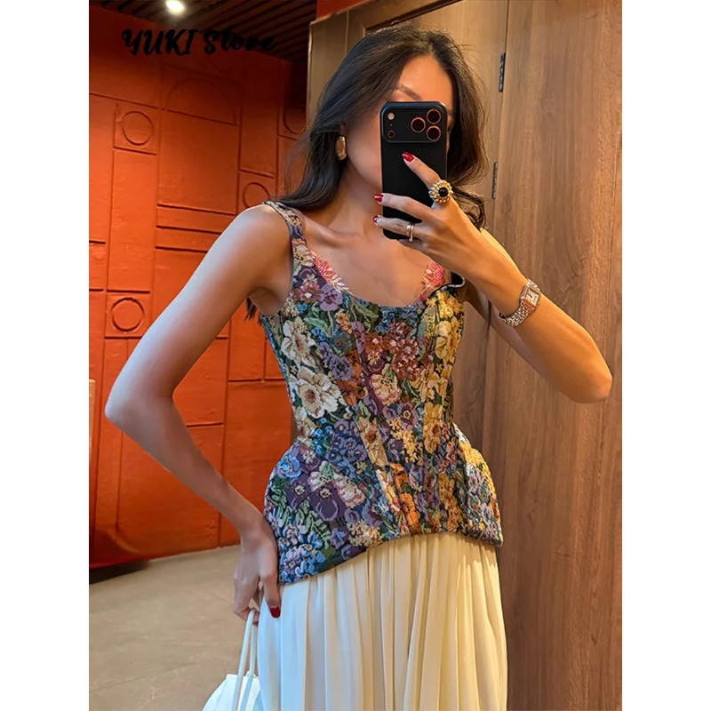 Bloemenprint, taille-aansluite - Corset Waist Cinch recensie en prijs